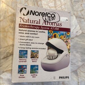 Philips Norelco Aromatherapy System with White and Gray Design